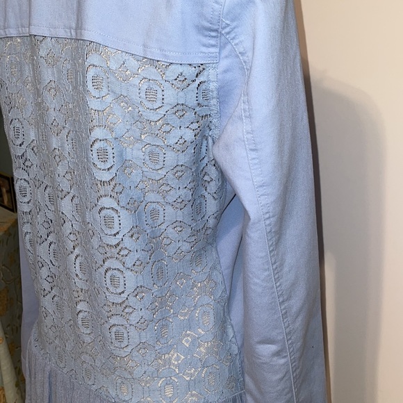 Simply Noelle Lace & Ruffle Jacket - Picture 11 of 16